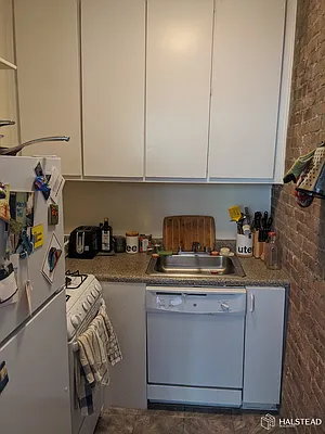 Rented by Halstead Real Estate | media 16