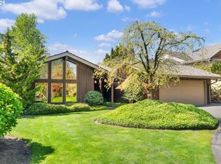 3135 NW Circle A Dr, Portland, OR 97229