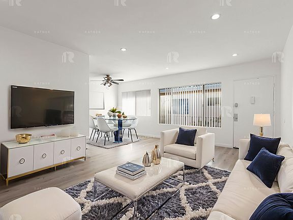 3rd image of 10210 Woodbine St #13
