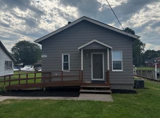 48800 Jamaica St, Chesterfield, MI 48047