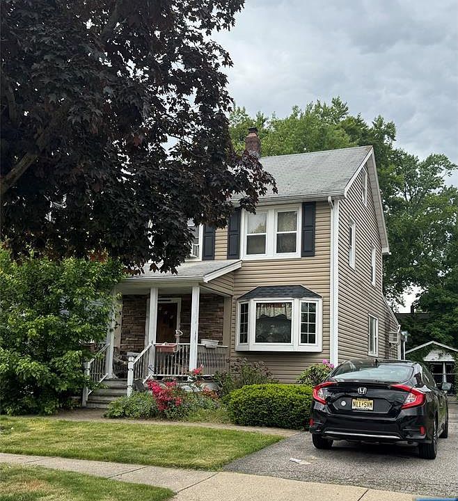 1st image of 720 Berkley St