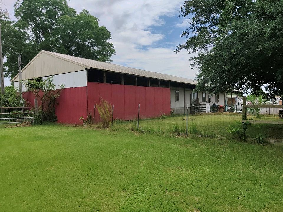 2nd image of 3200 County Road 201