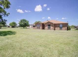 238 Ten Mile Rd, Ferris, TX 75125