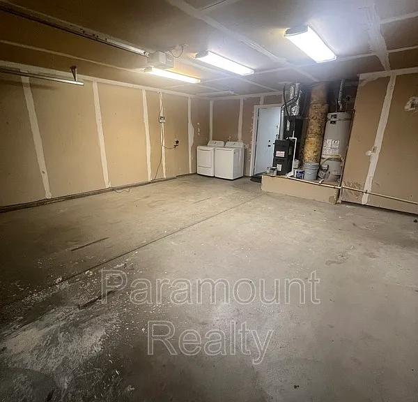1230 Mohr Cir — Photo 27