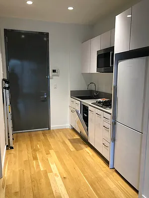 Rented by Triumph Property Group | media 11