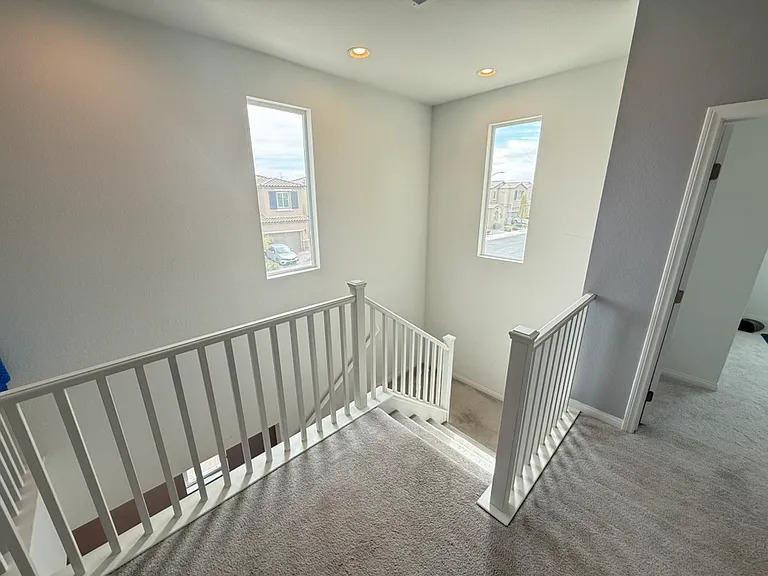 10768 Crestview Pointe Ave — Photo 16