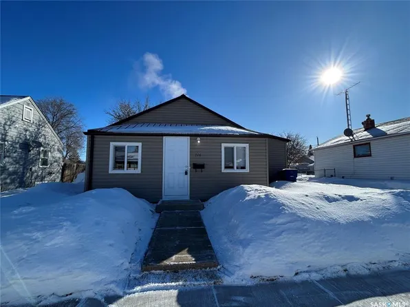 716 14th STREET, Humboldt, SK S0K 2A0