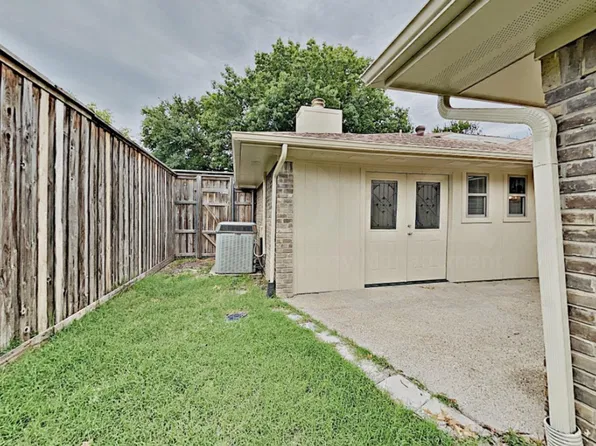 3054 Airhaven St, Dallas, TX 75229