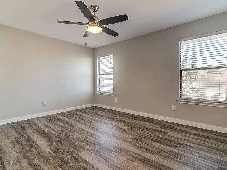 1205 Gregory Ln #1205 — Photo 12