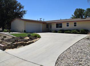 20325 Coulson St, Woodland Hills, CA 91367