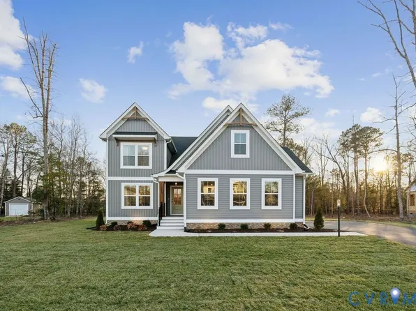 10476 Meyers Park Dr, Ashland, VA 23005