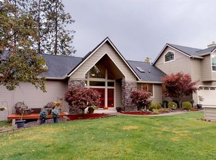 112 Palomino Dr, Grants Pass, OR 97526