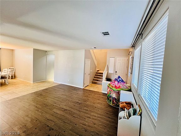 4th image of 4432 Desert Haven Ave