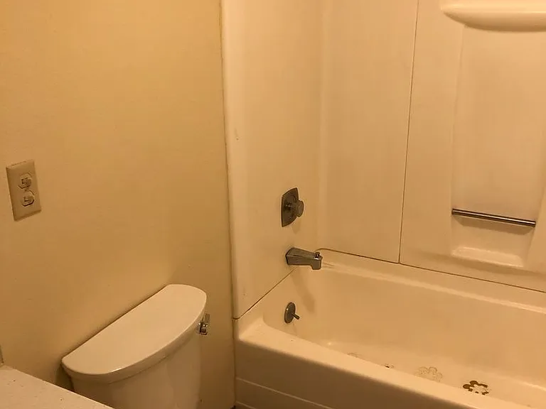 1009 N Hulet Ave — Photo 14