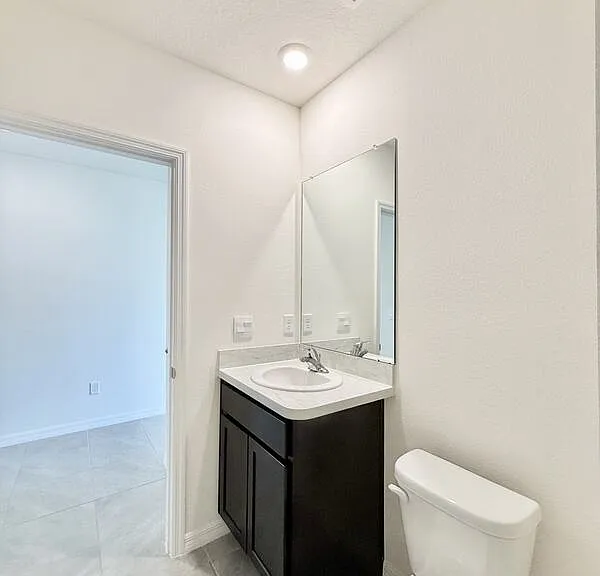 5699 Chorleywood Ln — Photo 44