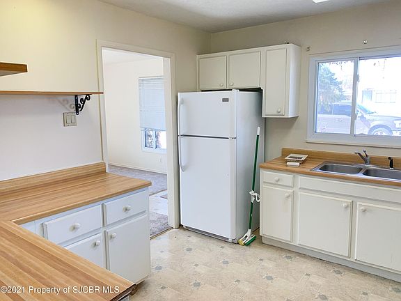 4th image of 2313 E 13th St