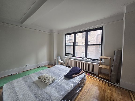 3rd image of 310 E 55th St #5EF