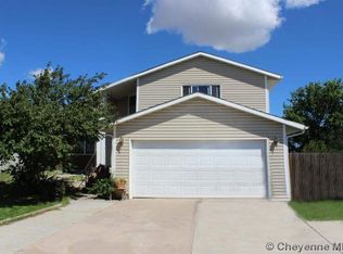 1806 Sundance Ln, Cheyenne, WY 82007
