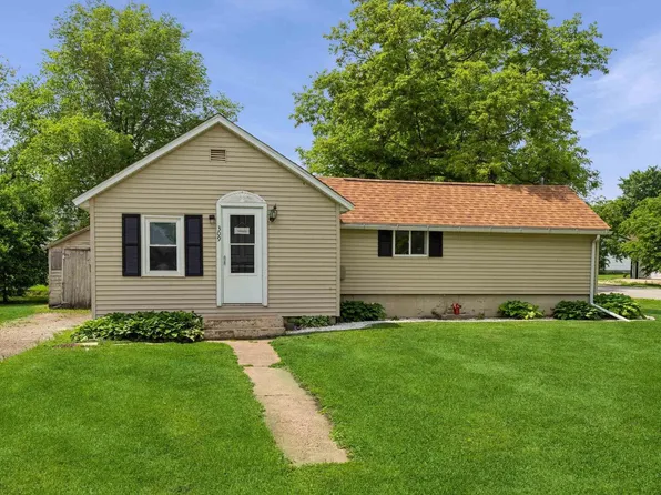 309 Grant Ave, Lowden, IA 52255