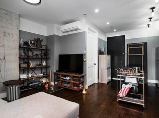 187 Kent Ave #610, Brooklyn, NY 11249