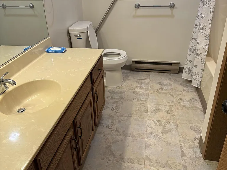 110 Wheatfield Dr — Photo 8