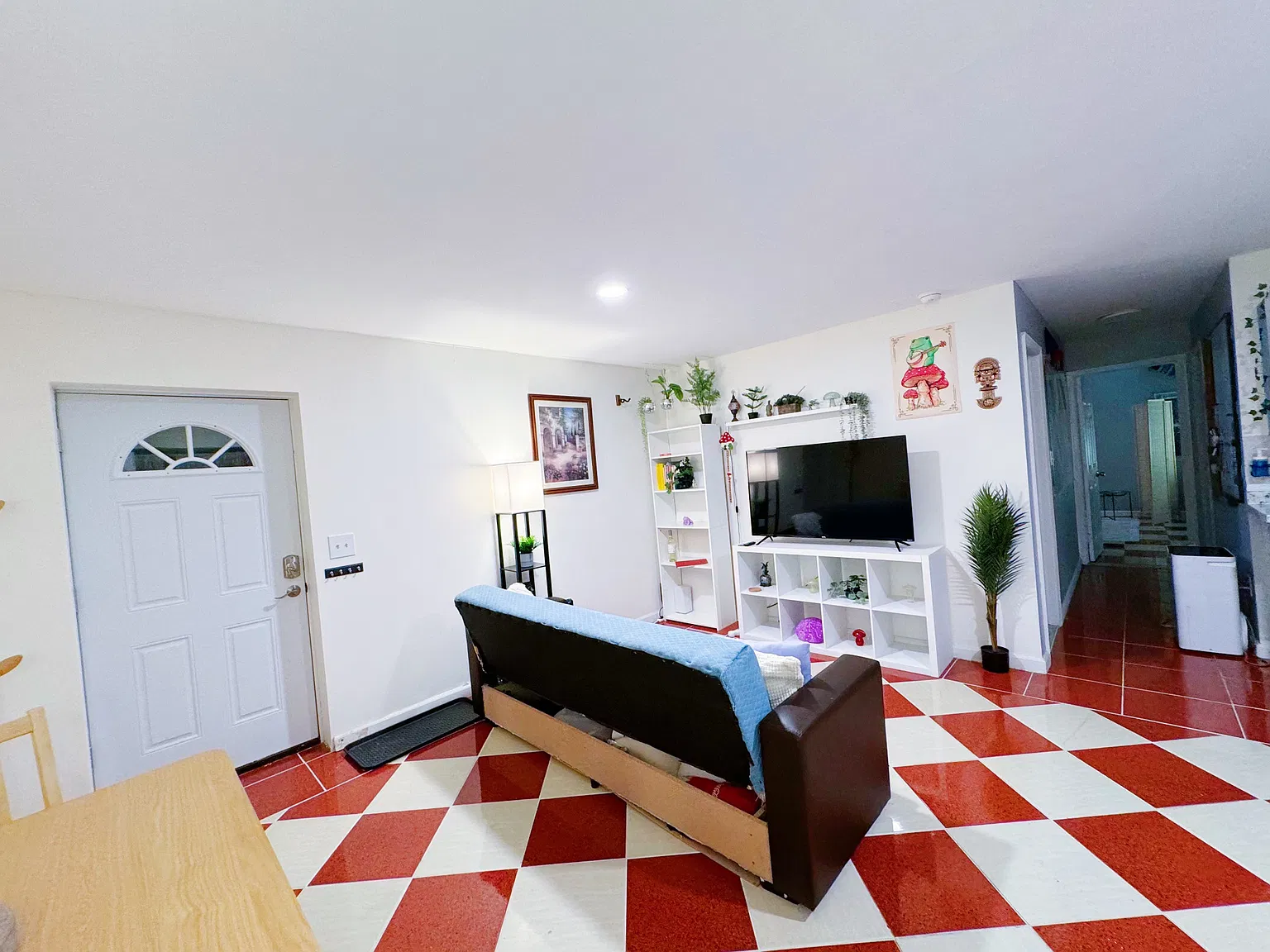2 bed, 1500 sqft, $2,100 — Photo 2