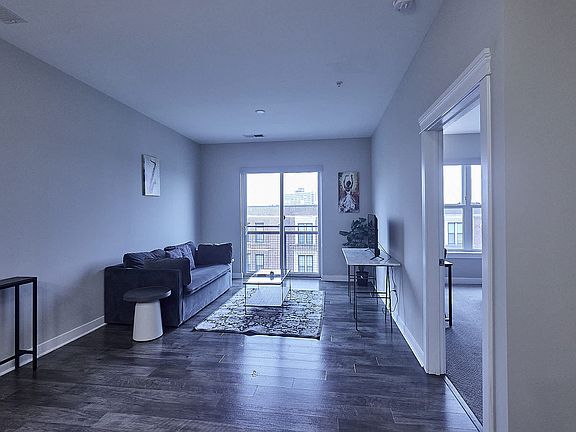 3rd image of 530 Massachusetts Avenue Indianapolis Indiana #46-ID1073993P
