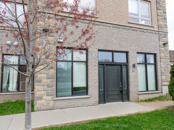 904 Paisley Rd #102, Guelph, ON N1K 0C6