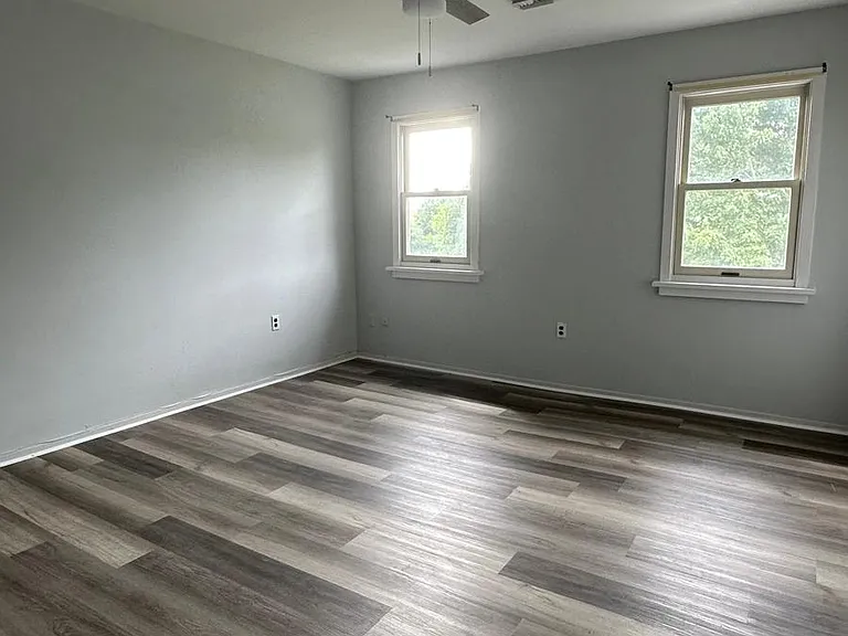 806 Whitpain Hls — Photo 9