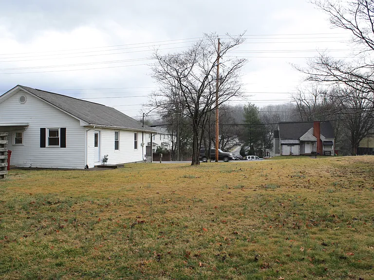 1616 Cherokee Rd — Photo 20