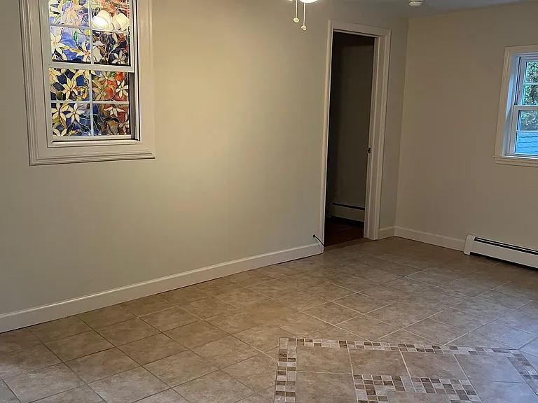 53 Willow Ln — Photo 10