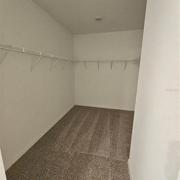 4519 Windy Oak Way — Photo 32
