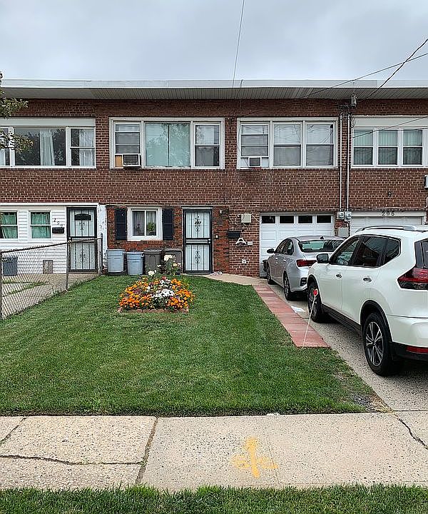 1st image of 297 Jules Dr