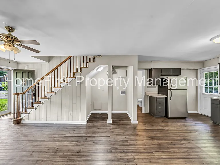 105 Meadowlark Dr #B — Photo 29