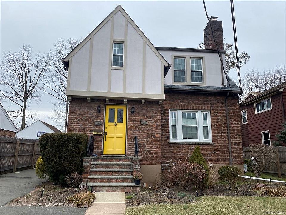 1st image of 21 Haven Ct
