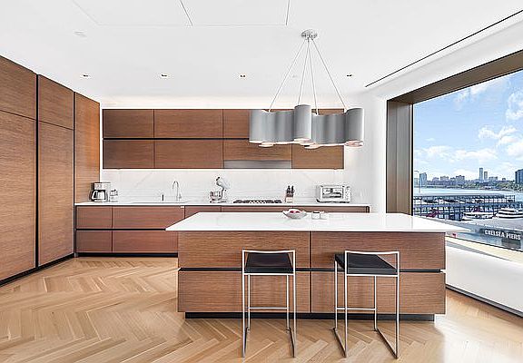 5th image of 551 W 21st St #8A