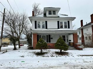 1221 19th St, Huntington, WV 25701