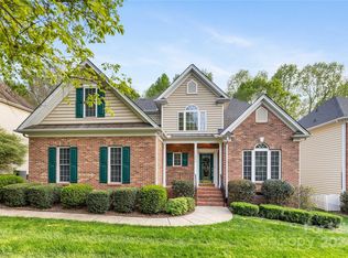 14003 Harvington Dr, Huntersville, NC 28078