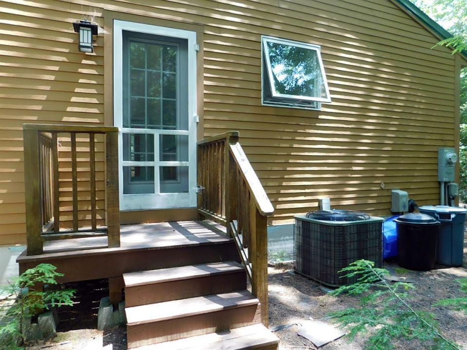 70 Plummer Dr Raymond, ME, 04071 Apartments for Rent Zillow