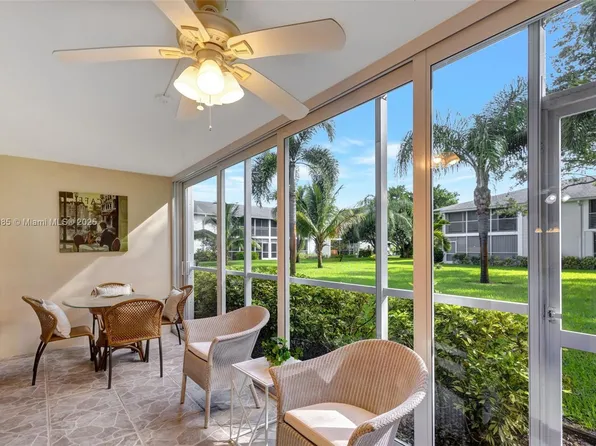 5 Westwood Ave APT 105D, Tequesta, FL 33469
