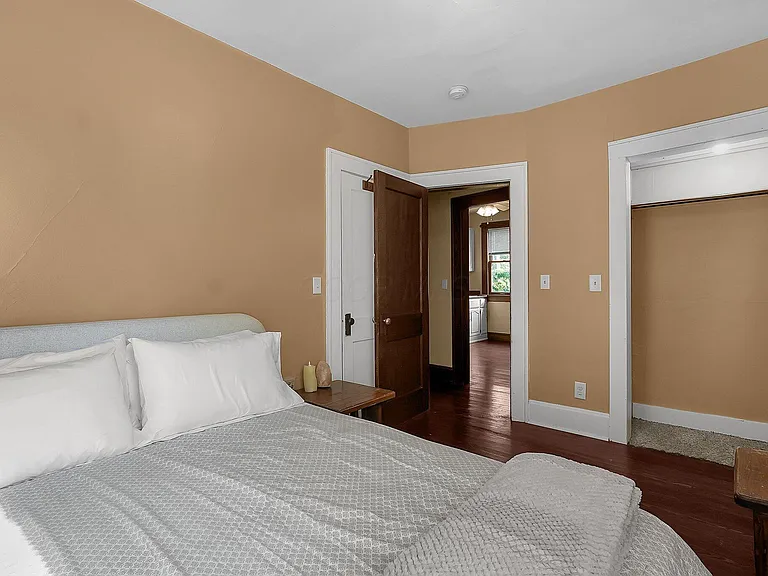 366 Berkeley Rd — Photo 19