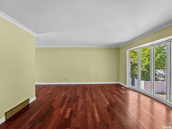 4th image of 138 Mayfield Road