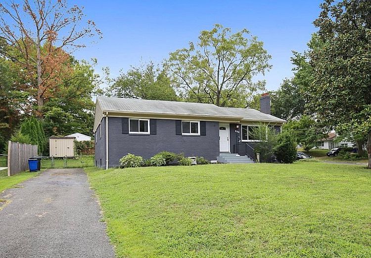 1st image of 7405 Essex Ave