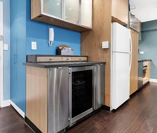 3rd image of 85 Livingston St #3L