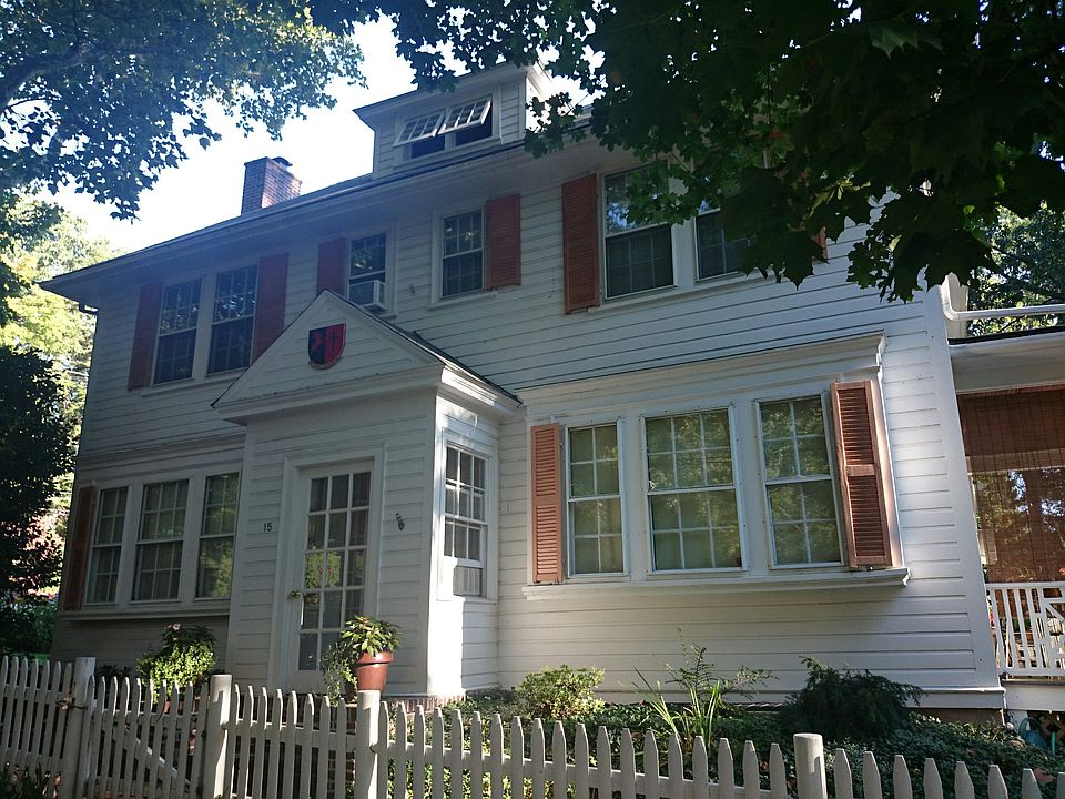 1st image of 15 Cumberland Ave