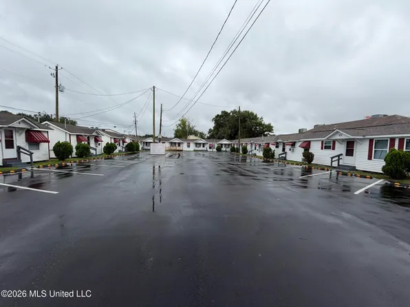 2524 28th St, Gulfport, MS