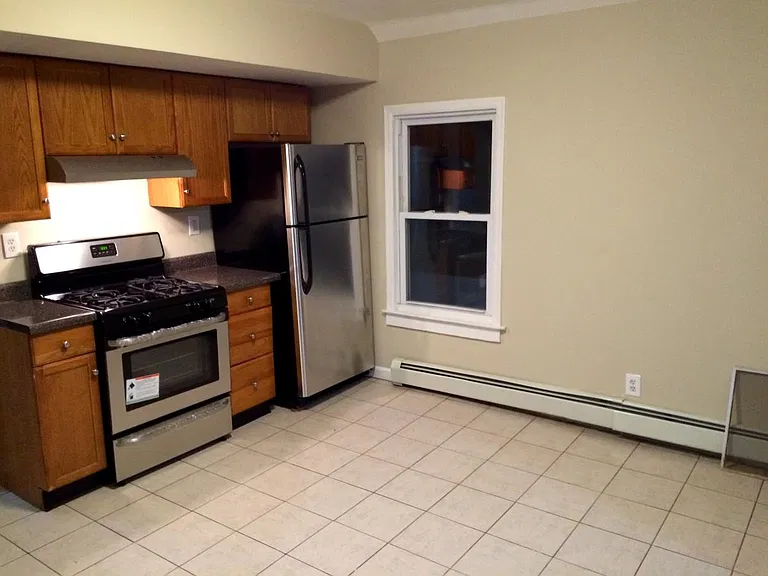 54 Thompson St #3 — Photo 5