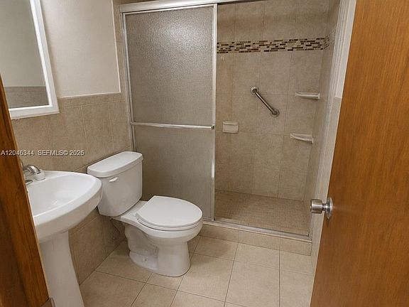 4th image of 8188 NW 98th Ln #122