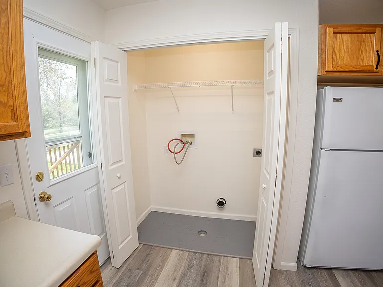 325 S Summit Dr #A — Photo 20