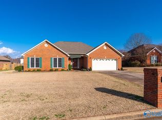 1910 Carpenter Dr SW, Decatur, AL 35603